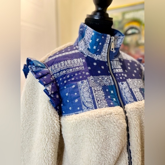 Sundance Catalog By Driftwood Sherpa “Bixby  Bandana Jacket” blue & cream 💙💛 - Picture 9 of 12